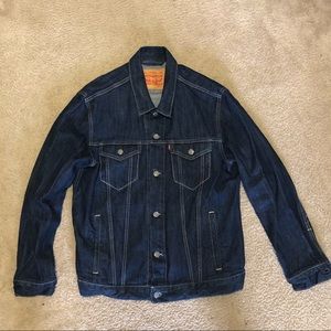 Men’s Levi’s trucker jacket